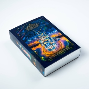 ТЕМНЫЙ ШОКОЛАД ·МОЛОЧНЫЙ ШОКОЛАД· КОНЬЯК, 220 Г В СУВЕНИРНОЙ КОРОБКЕ